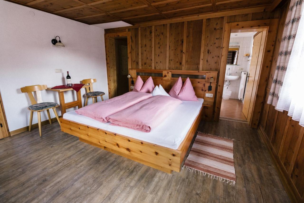 Gaestehaus Berger Sankt Jakob in Defereggen Dış mekan fotoğraf